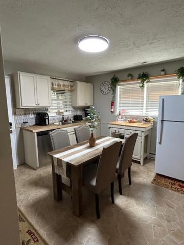 Serene Retreat! 420 Friendly In Designated Area, 3 Minutes To Downtown Richmond Luaran gambar
